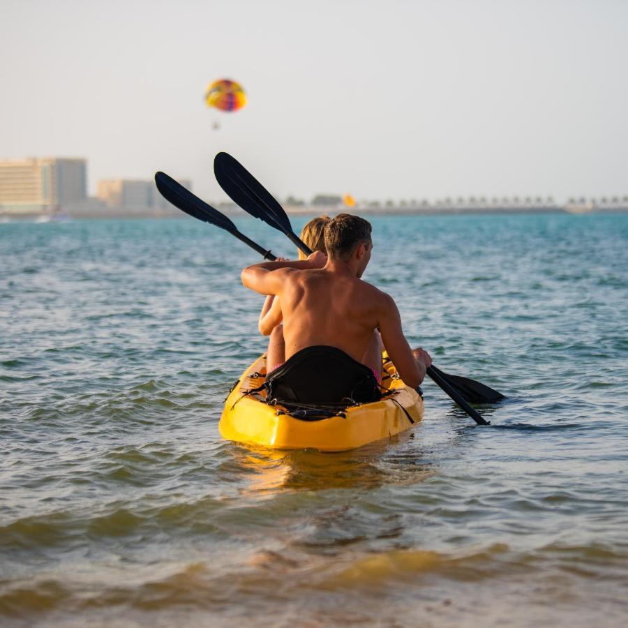 Bm Beach Resort Ras al-Khaimah Bagian luar foto